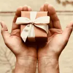 Read more about the article The Sociology of Gift Giving: Unwrapping Social Dynamics